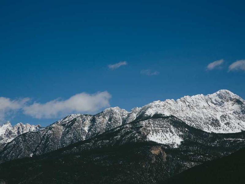 Quantum Computer Laboratory (Gauguin Post-Impressionist)